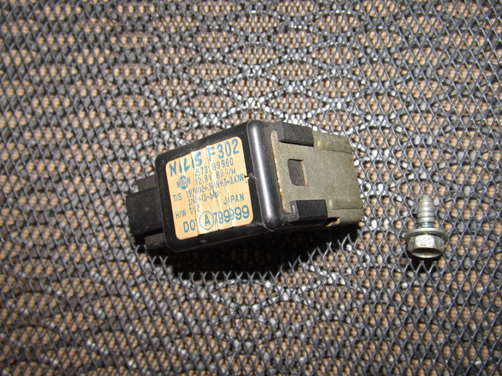 89 90 Nissan 240SX OEM Flasher Relay