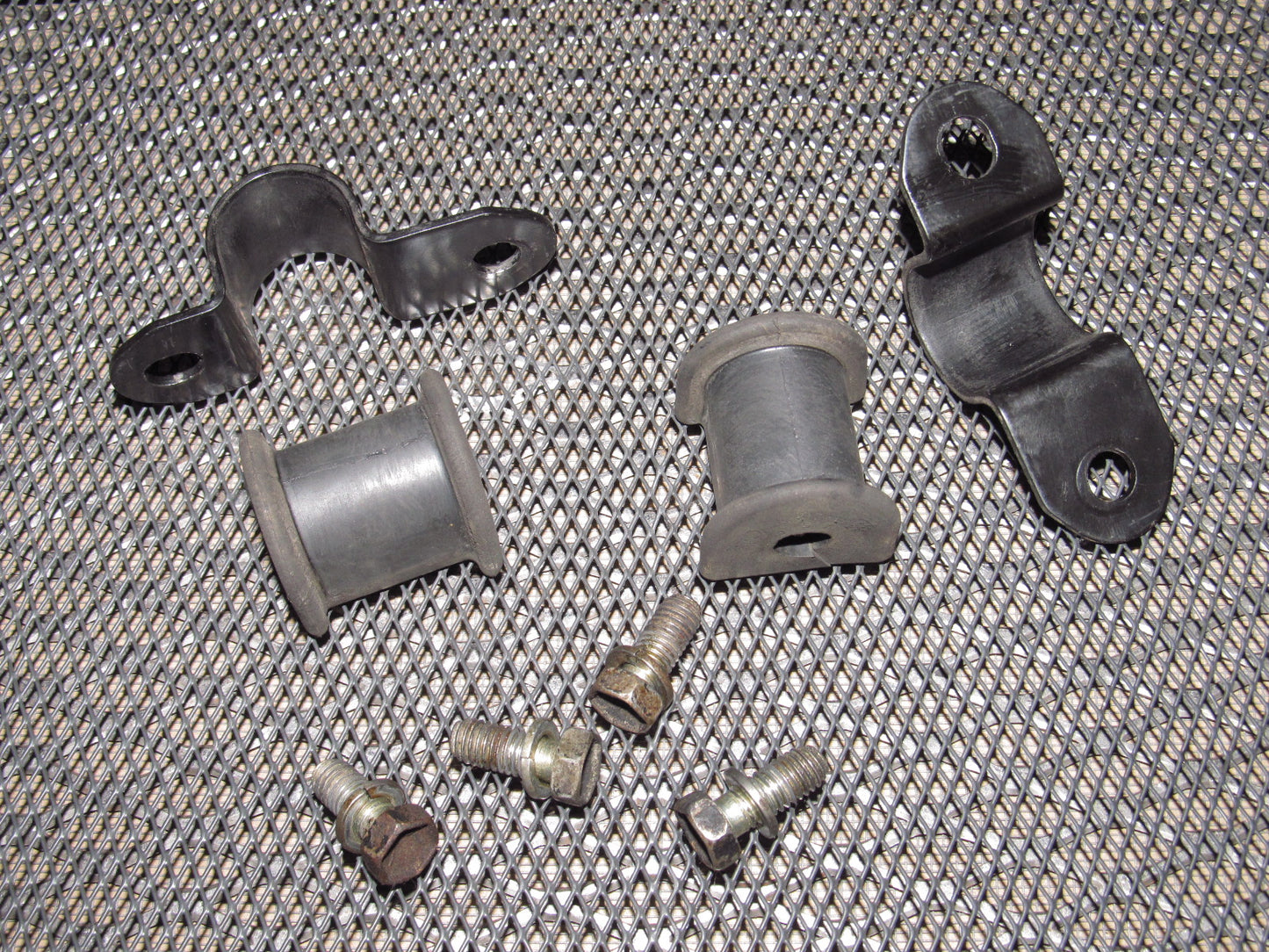 85 86 Toyota MR2 OEM Rear Stabilizer Mount Bracket & Bushing - Set