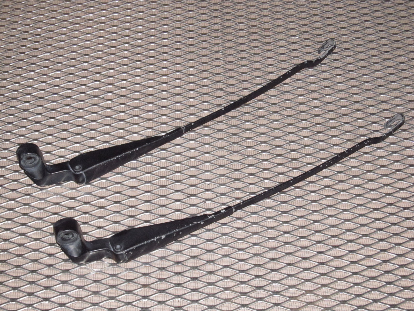 83-85 Porsche 944 OEM Front Wiper Arm