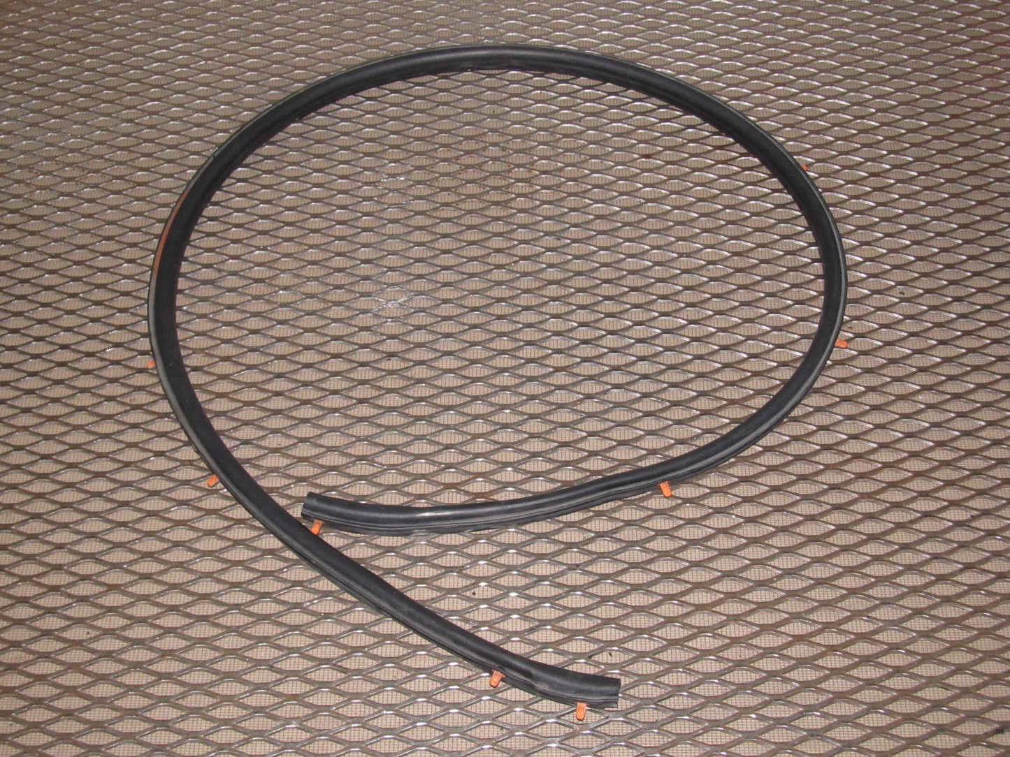 97 98 99 Mitsubishi Eclipse OEM Hood Firewall Weather Stripping Rubber Seal