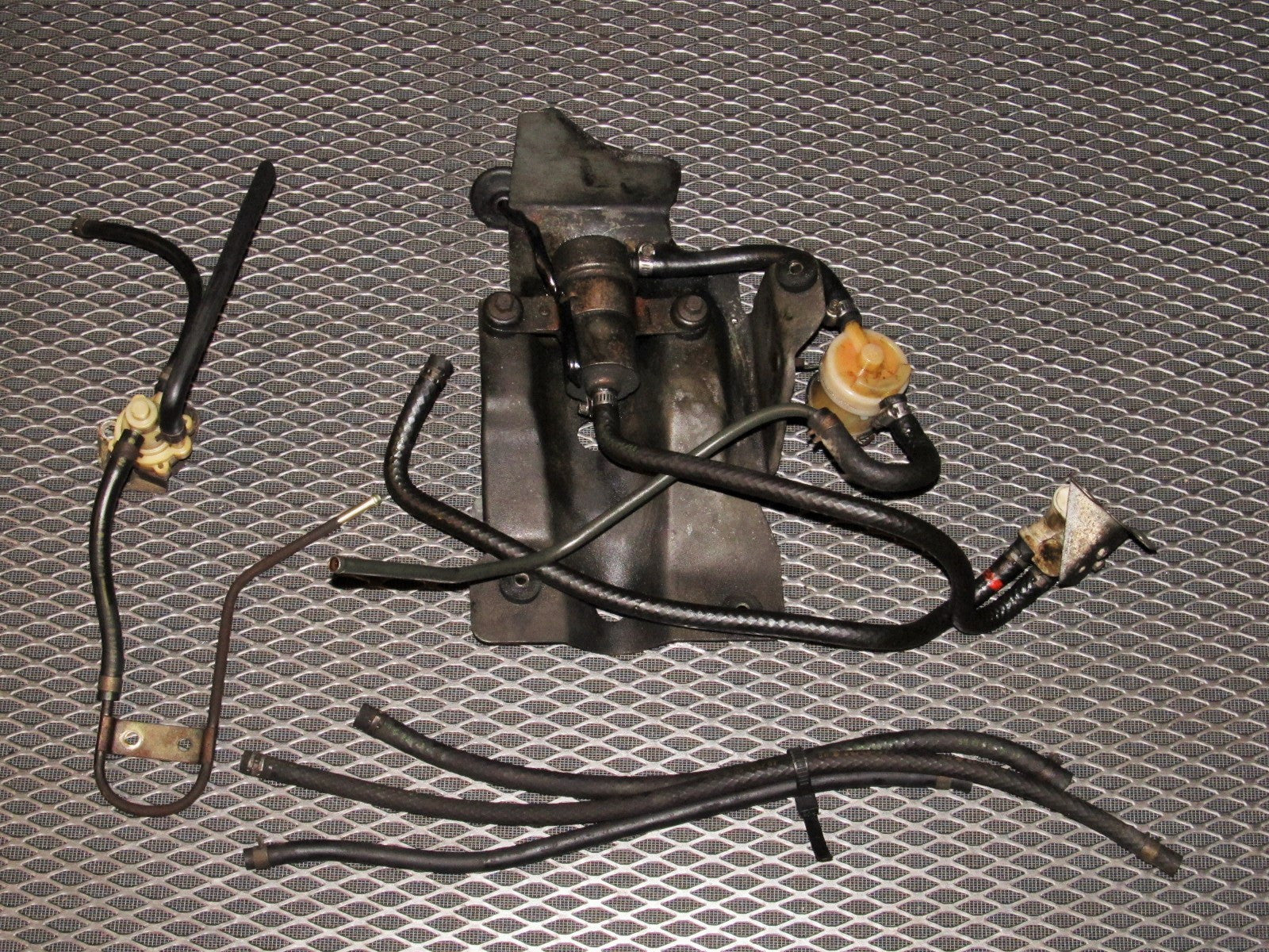 84 85 Mazda RX7 OEM 12A Fuel Pump Assembly