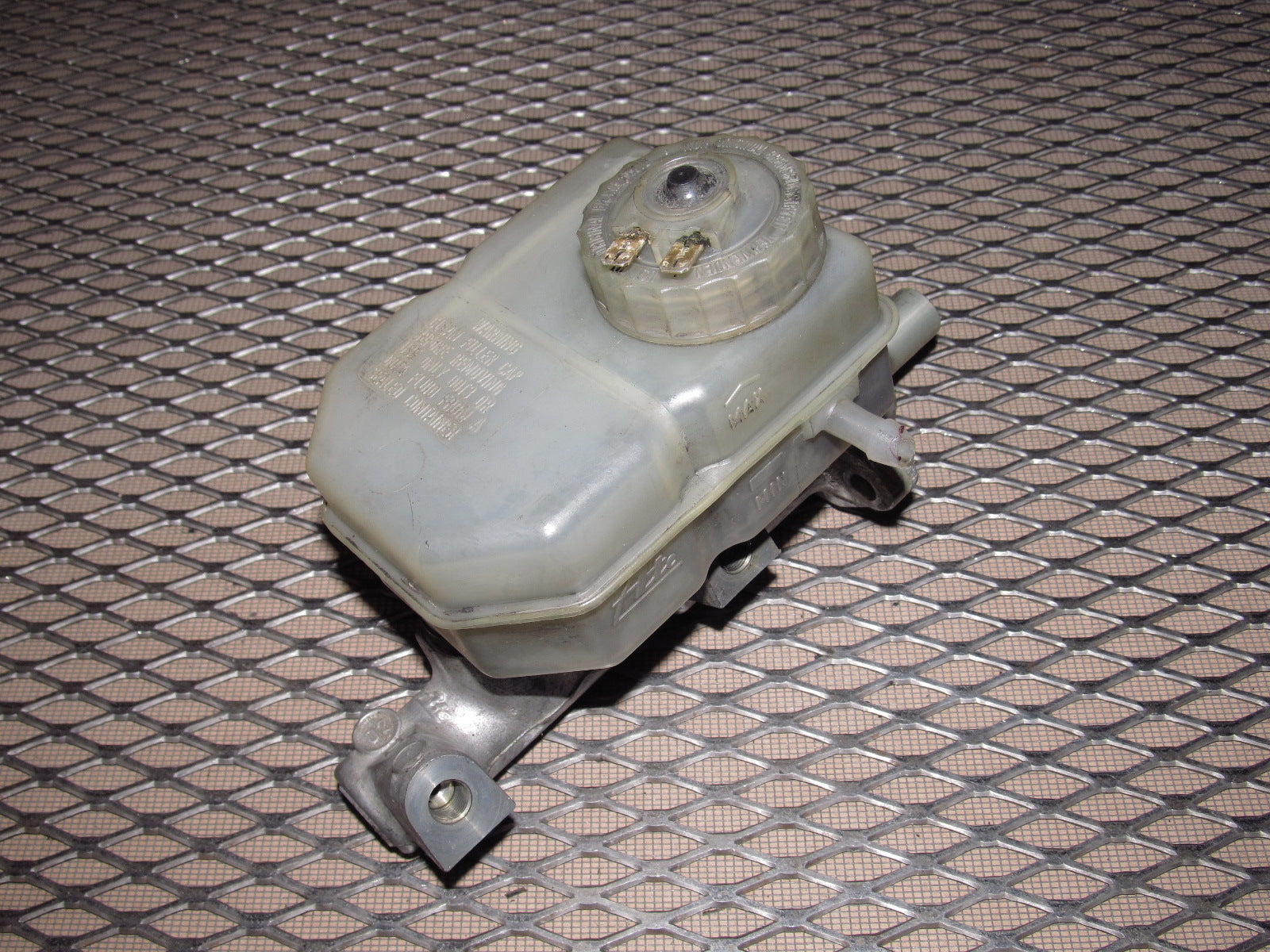 83-85 Porsche 944 OEM Master Brake Cylinder