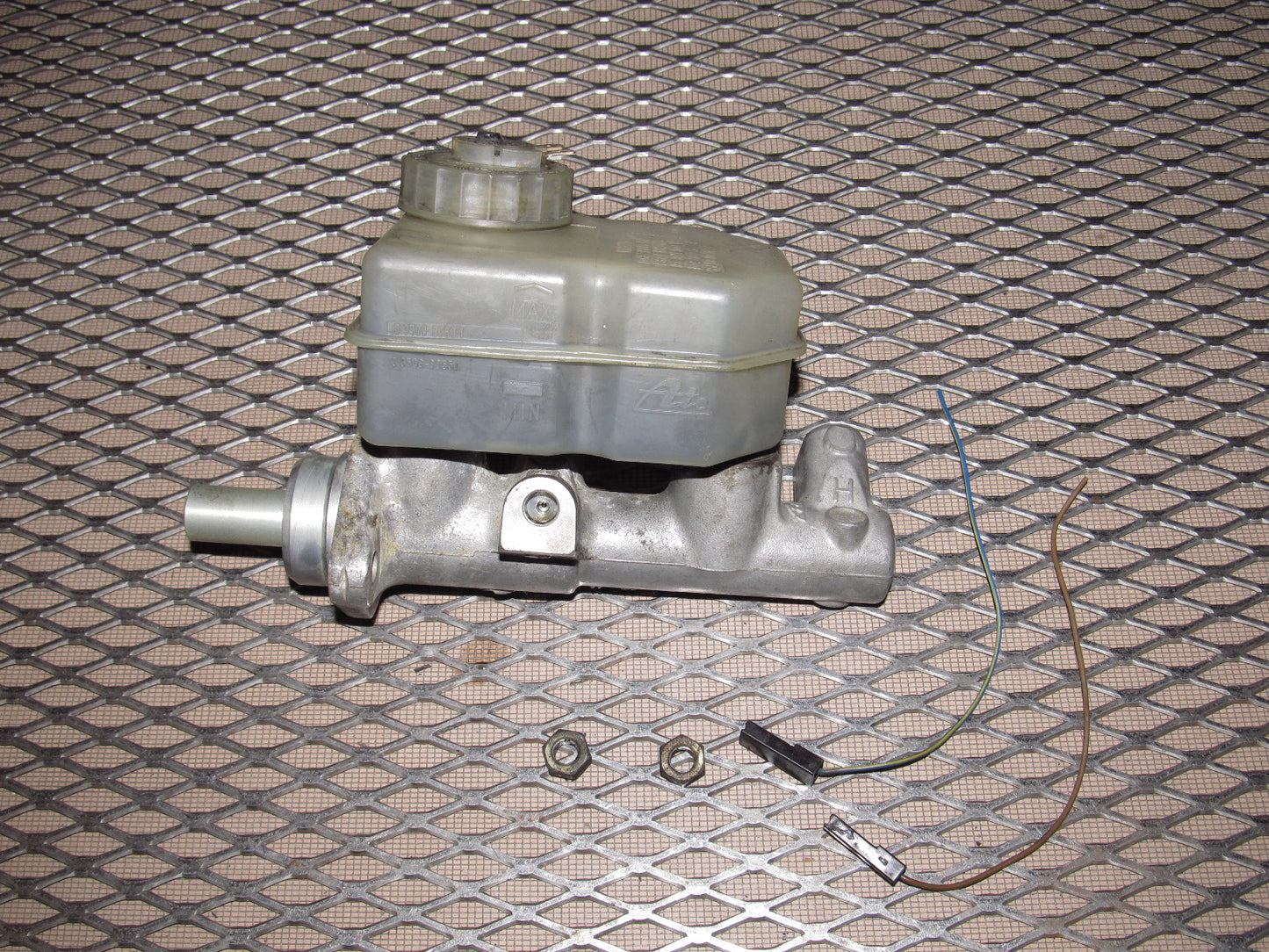 83-85 Porsche 944 OEM Master Brake Cylinder