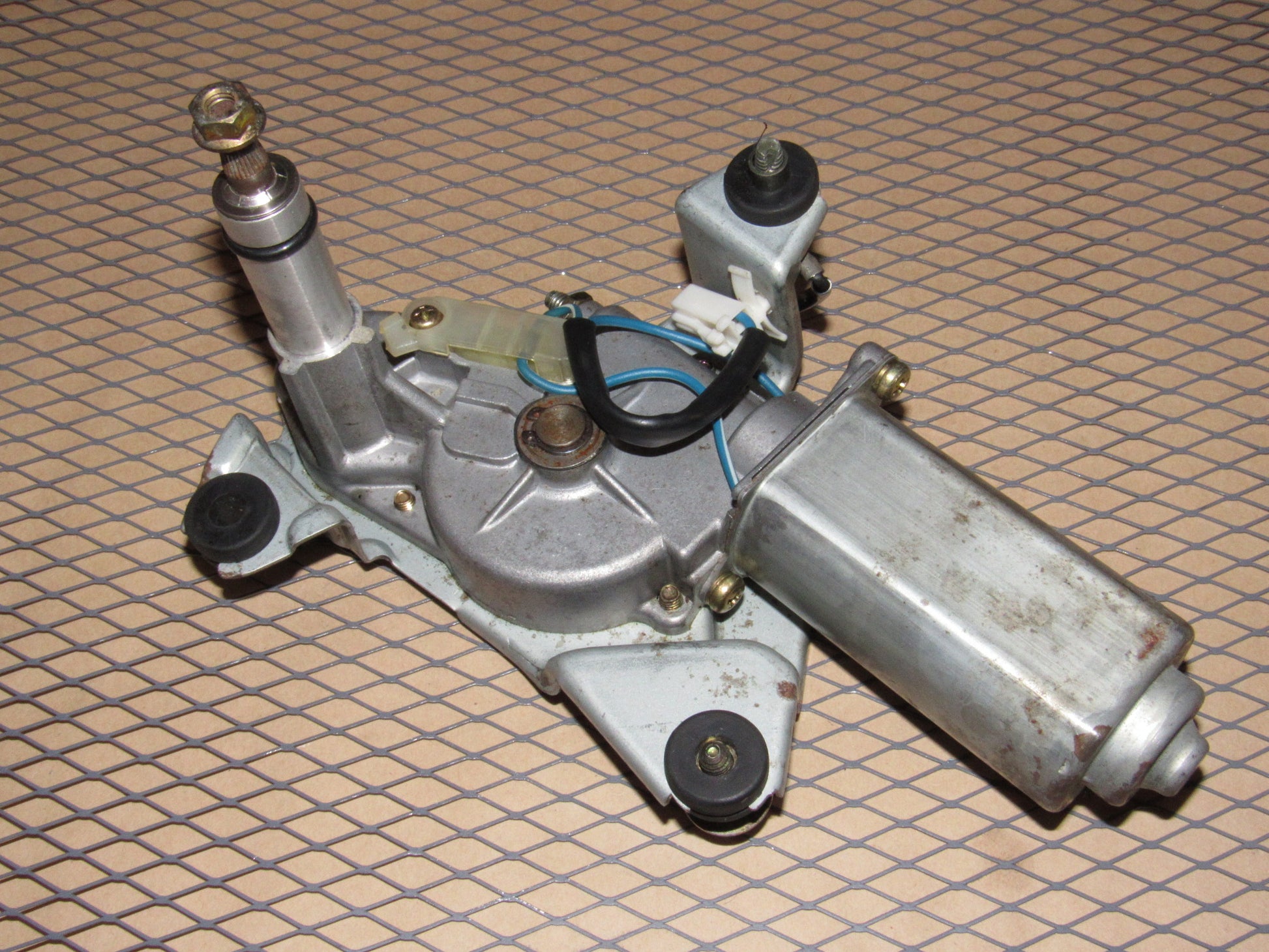 93 94 95 Mazda RX7 OEM Rear Wiper Motor