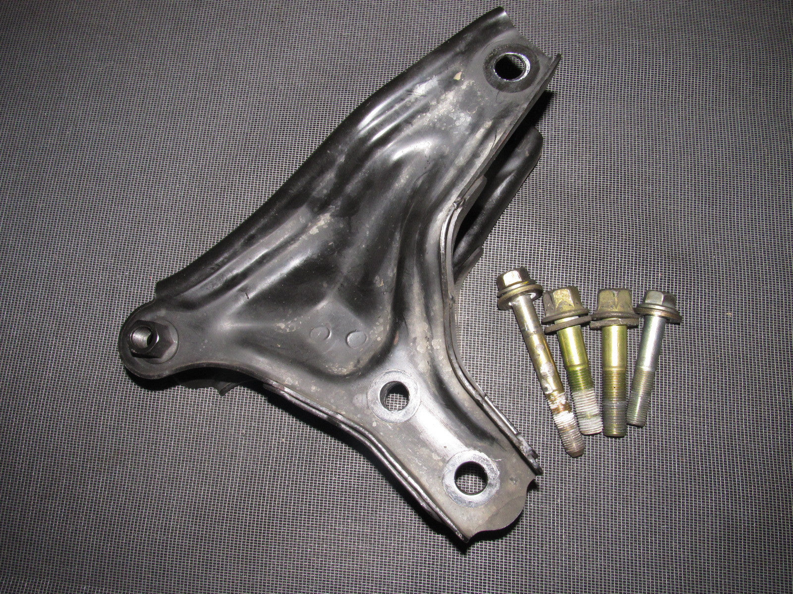 96-01 Acura Integra OEM B18B1 Rear Motor Mount Bracket