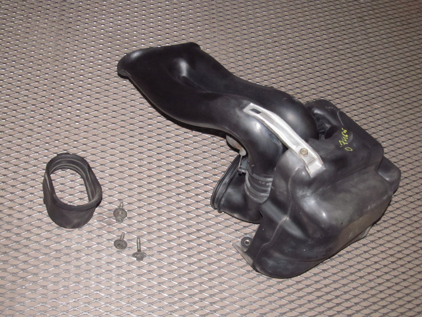 92-96 Honda Prelude OEM Air Intake Resonator Box