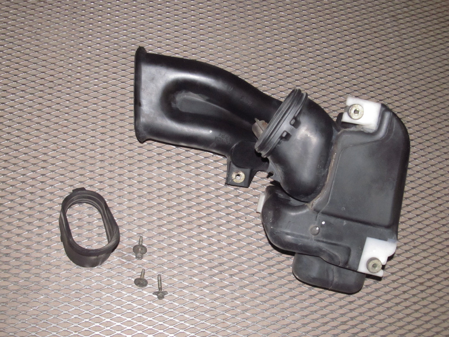 92-96 Honda Prelude OEM Air Intake Resonator Box