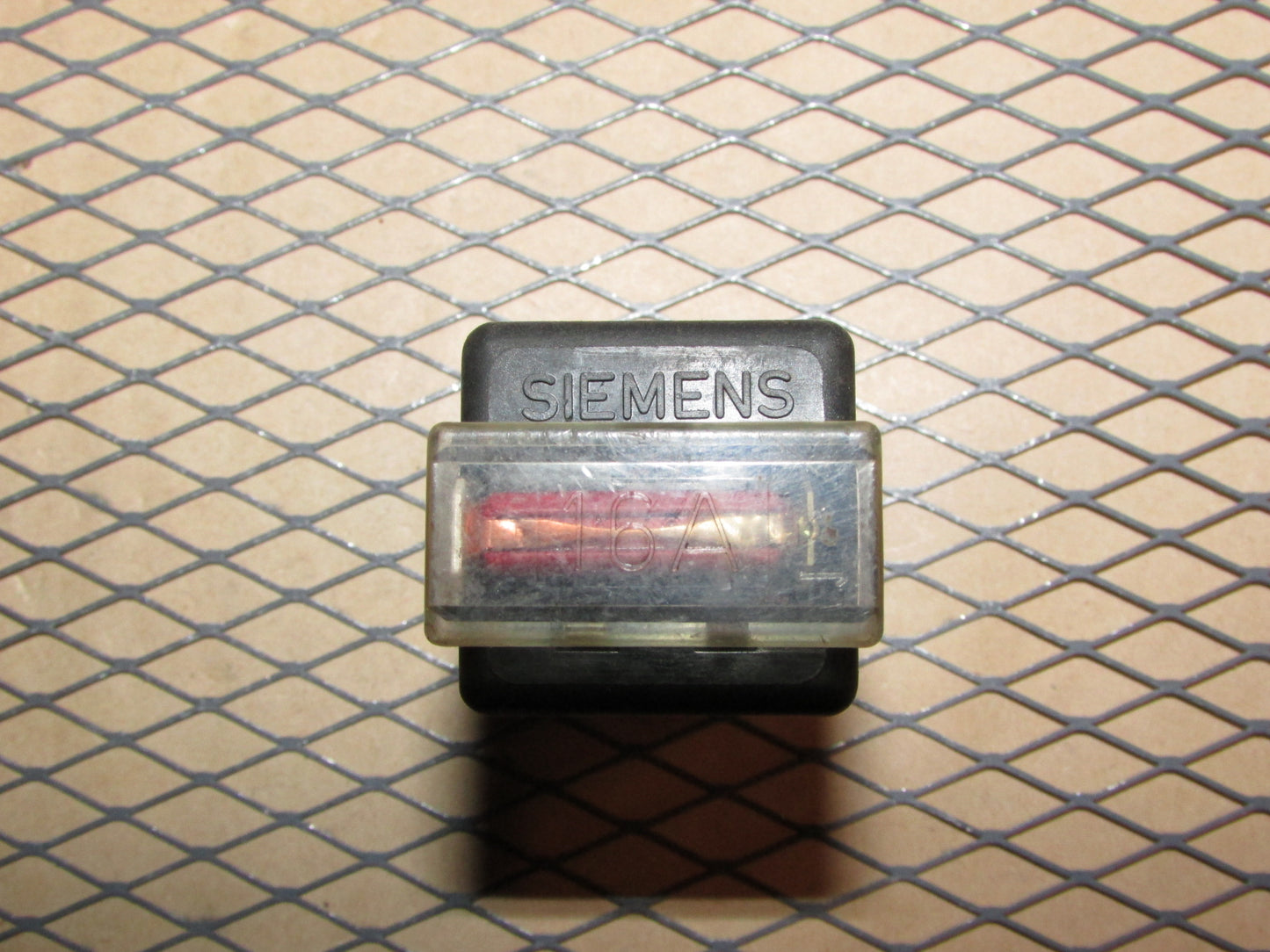 Audi & Volkswagen Relay 321 906 059 C