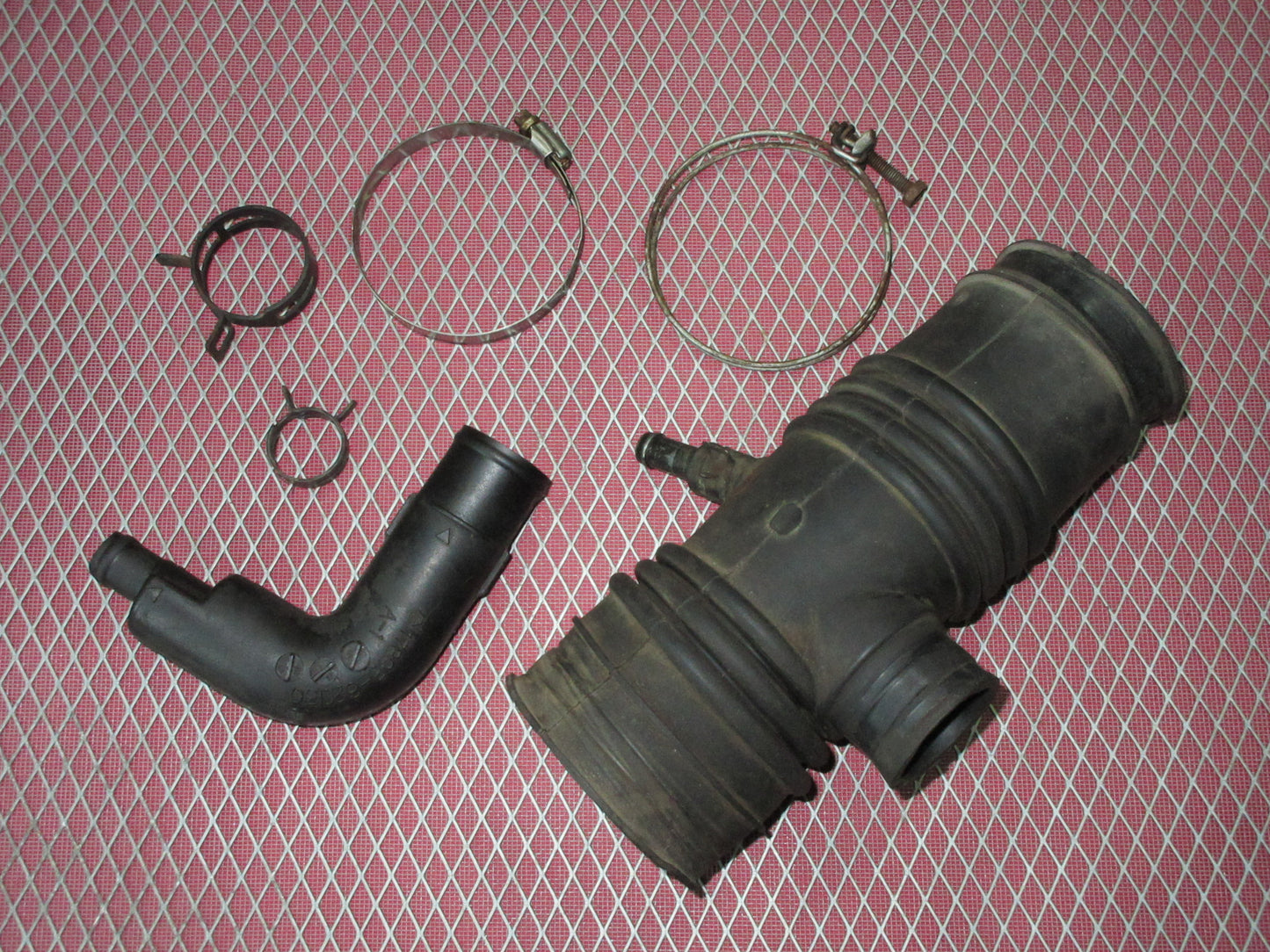 92 93 Lexus ES300 OEM Intake Air Duct