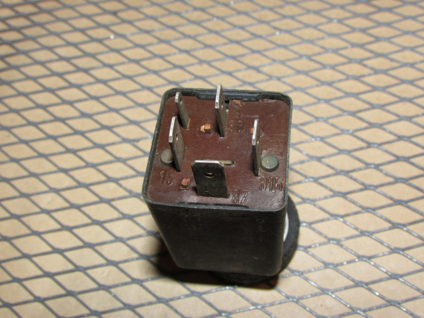 Audi & Volkswagen Relay 321 906 059 C