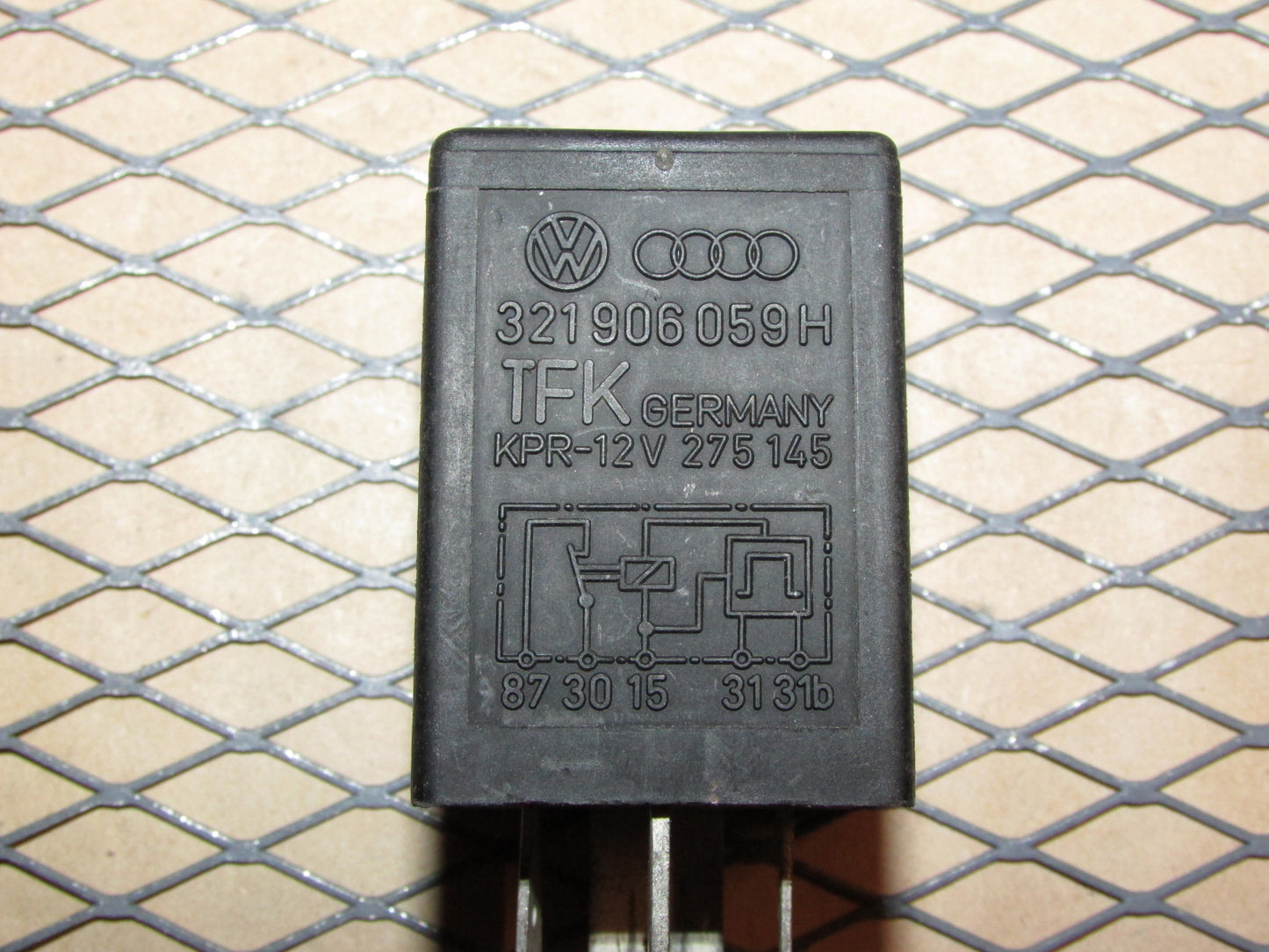 Audi & Volkswagen Relay (65) 321 906 059 H