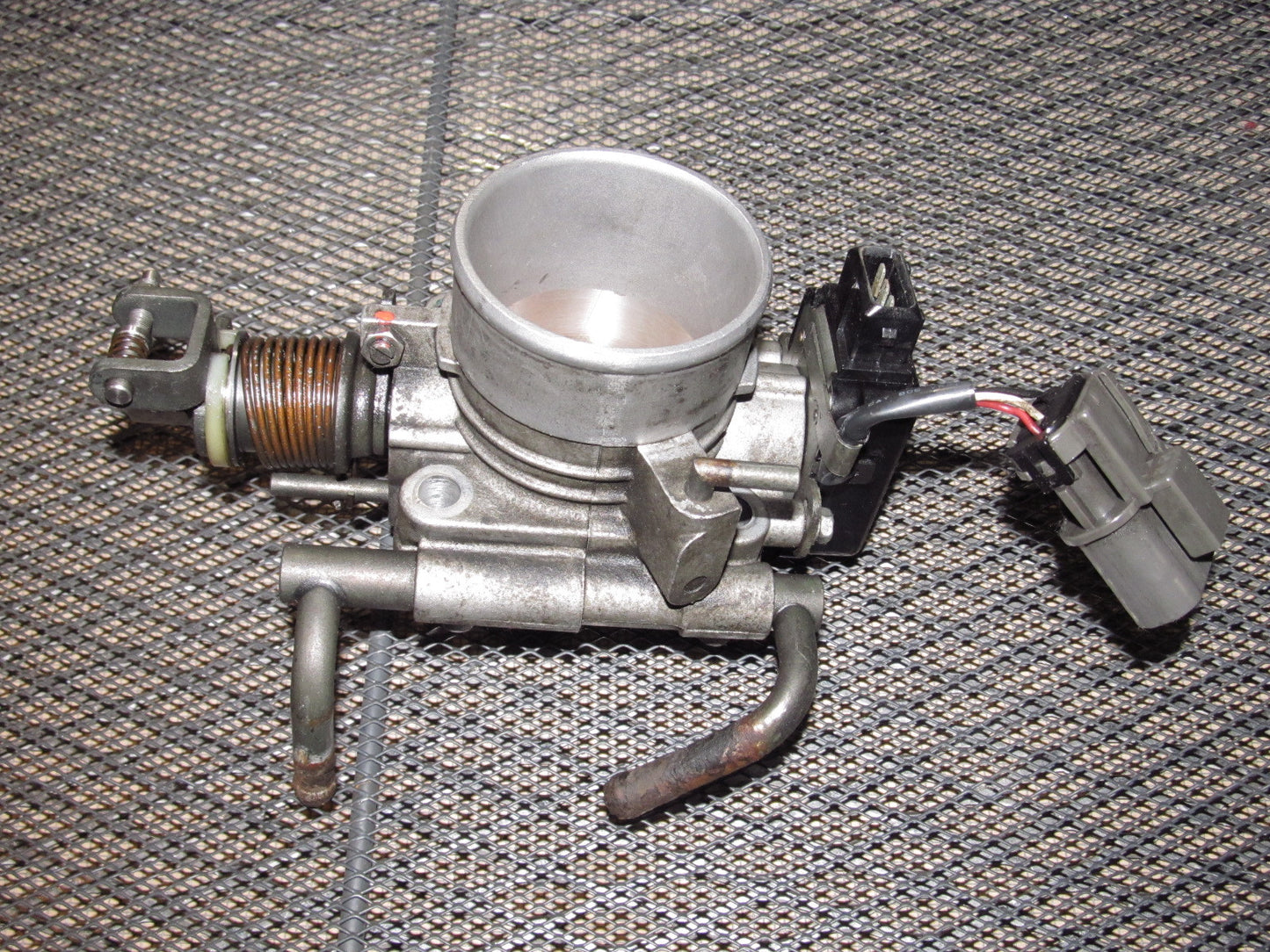 90-96 Nissan 300zx OEM Throttle Body & TPS - NA - Left