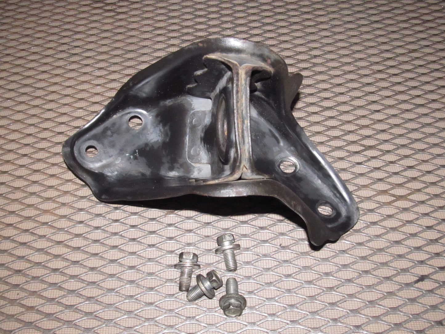 85 86 Toyota MR2 OEM Front Tension Rod Mounting Bracket - Right