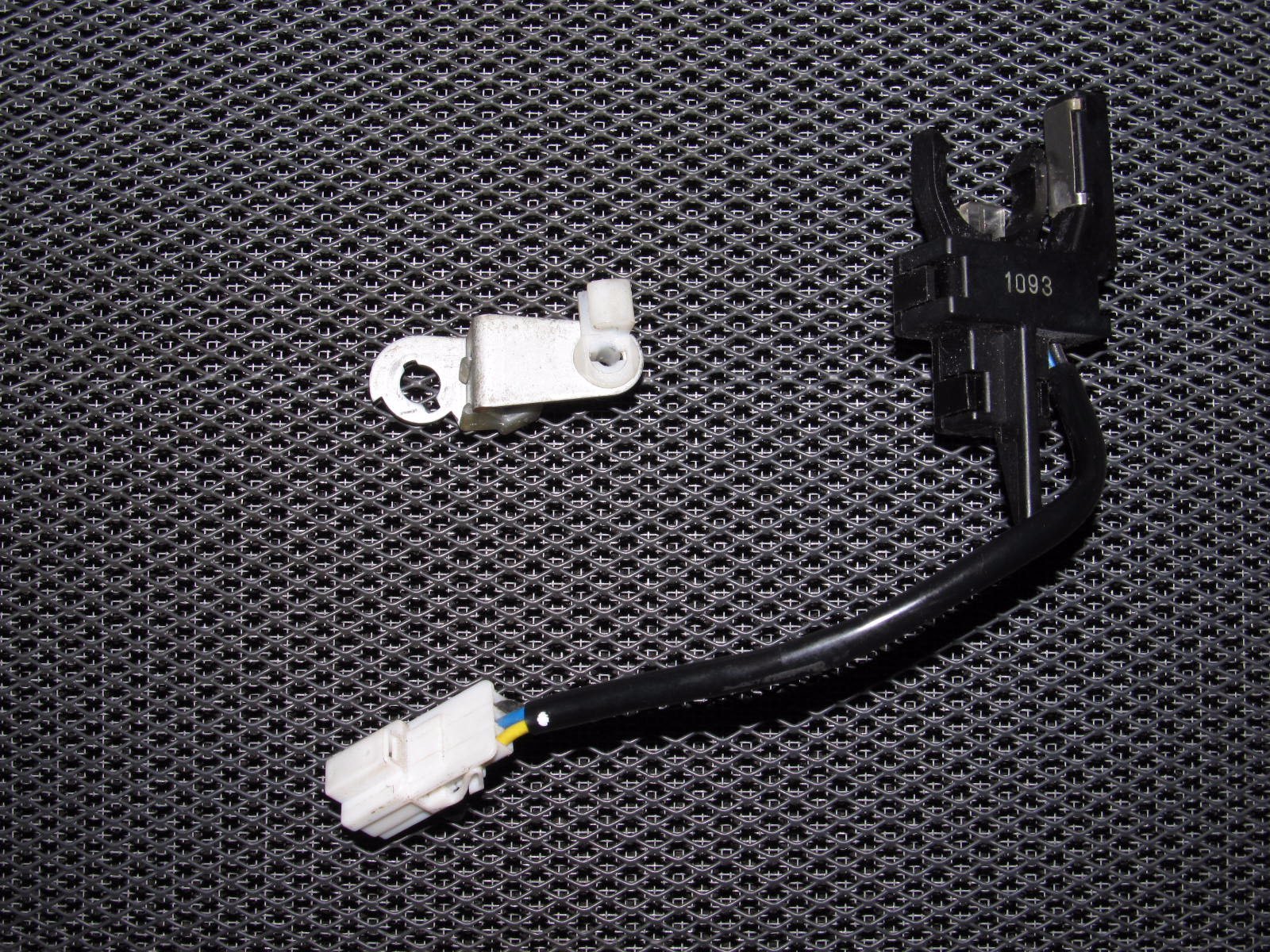 90 91 92 93 94 95 96 Nissan 300zx Hatch Door Lock Anti Theft Switch