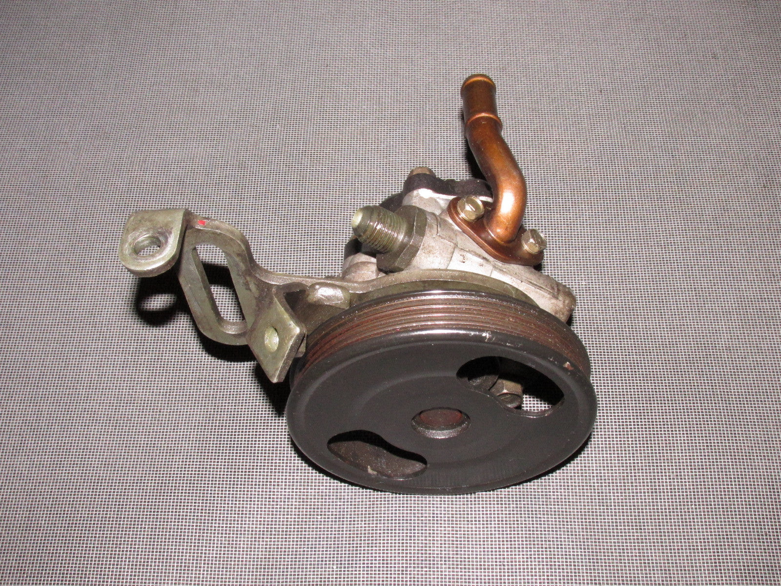 90 91 92 93 Mazda Miata OEM Power Steering Pump