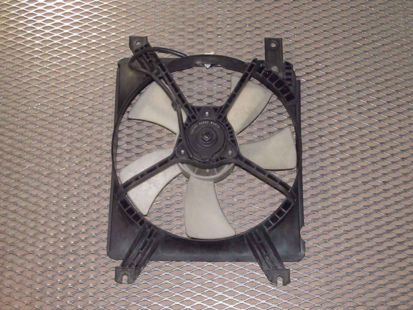 90 91 92 93 Mazda Miata OEM A/C Condenser Fan - Right