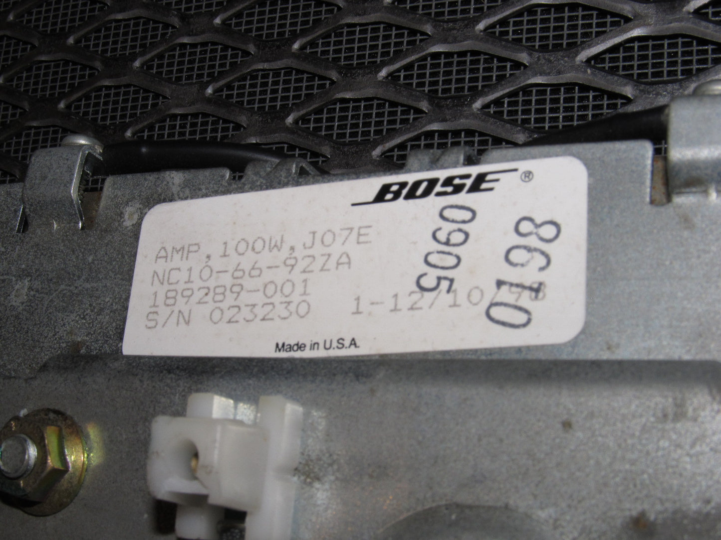 99 00 Mazda Miata OEM Stereo Amplifier - Bose