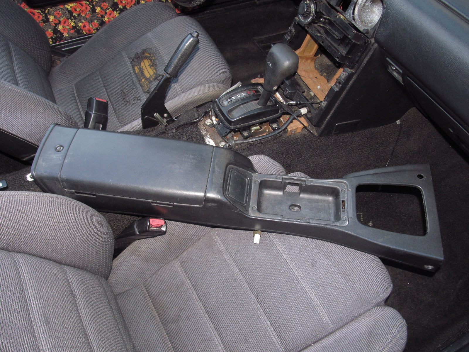 90 91 92 93 Mazda Miata OEM Center Console