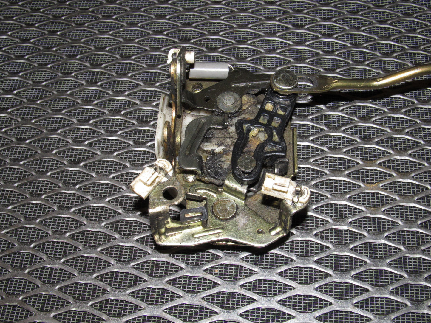 86 87 88 Mazda RX7 OEM Convertible Door Latch - Left