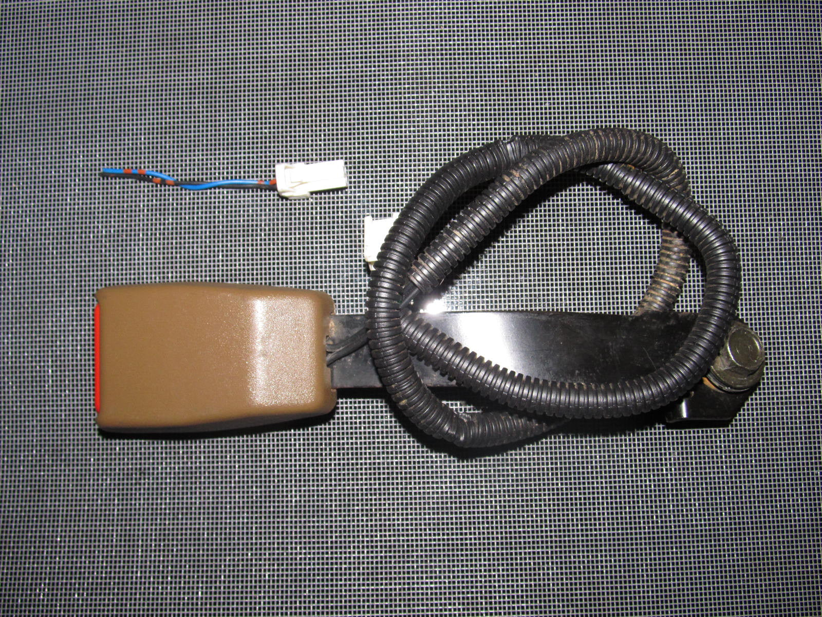 90-96 Nissan 300zx OEM Seat Belt Buckle - Front Left