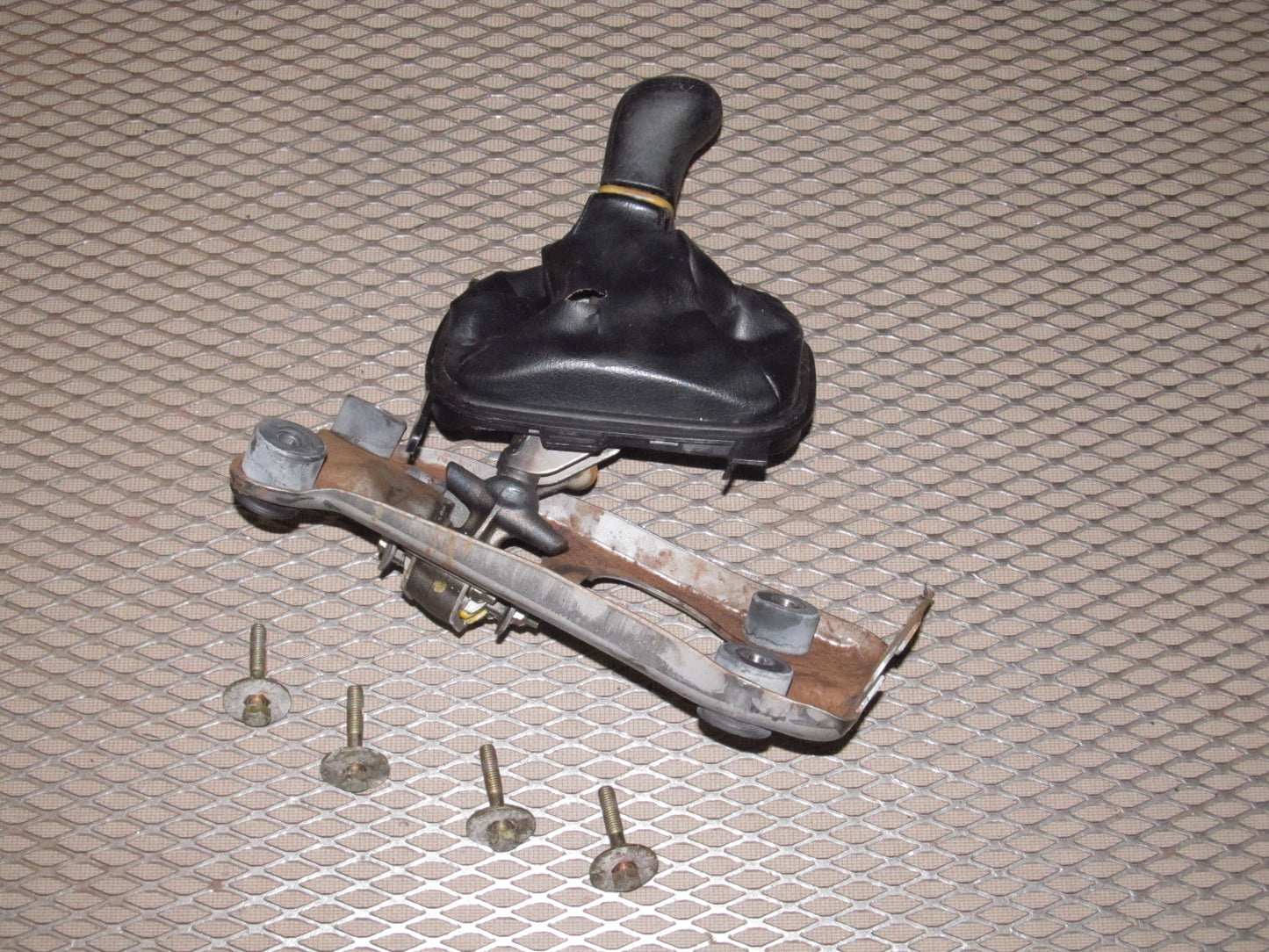 92 93 94 95 96 Honda Prelude OEM M/T Shifter Assembly