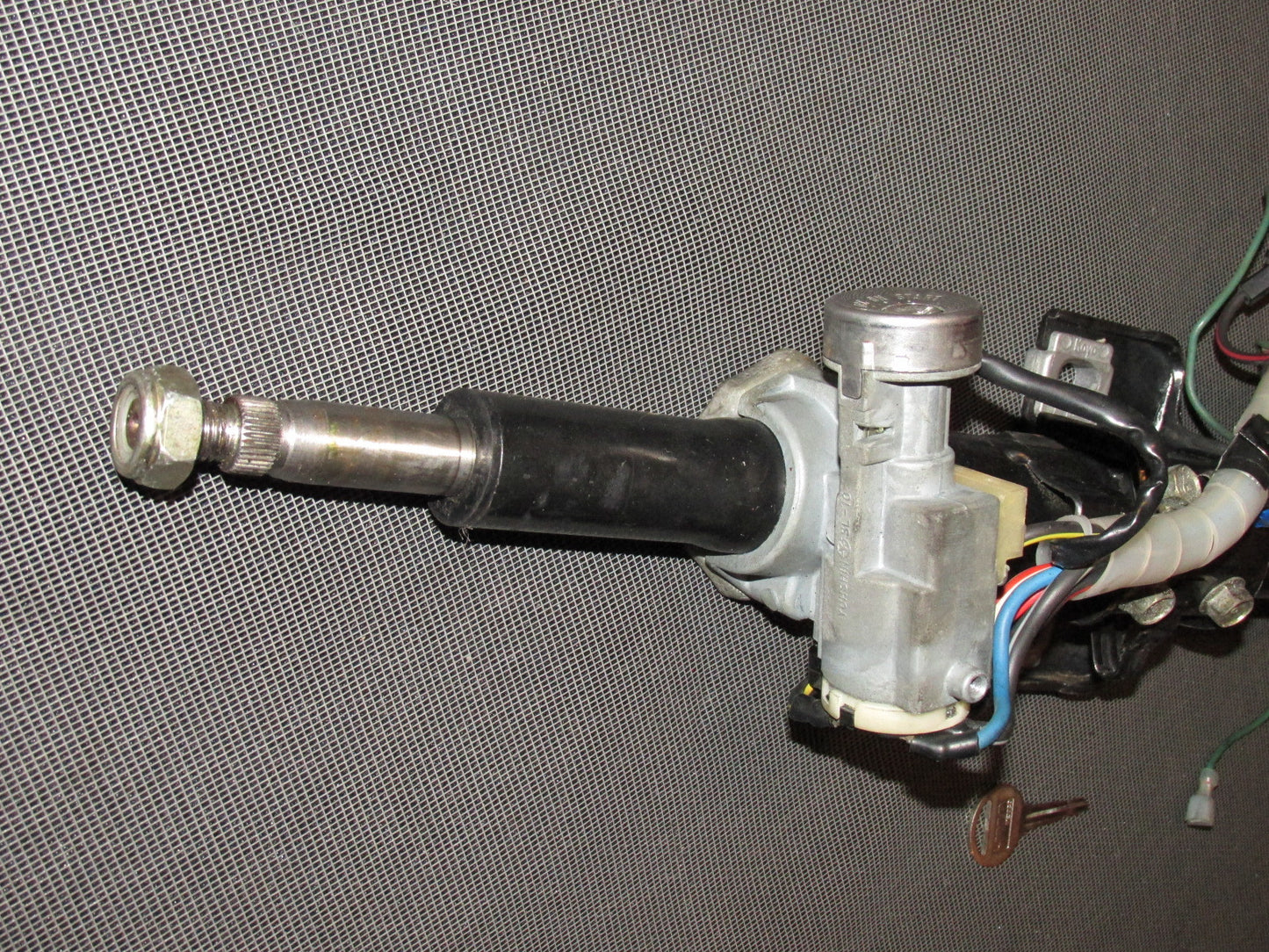 84 85 Mazda RX7 OEM Steering Gear Box With Column