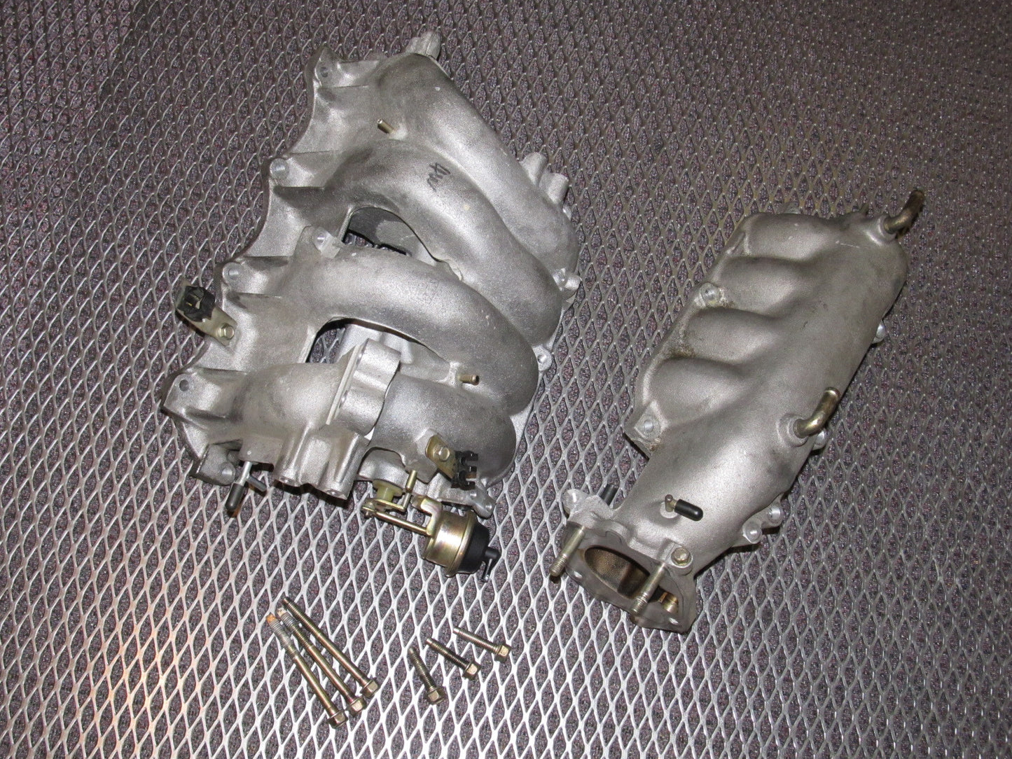 99 00 Mazda Miata OEM Intake Manifold