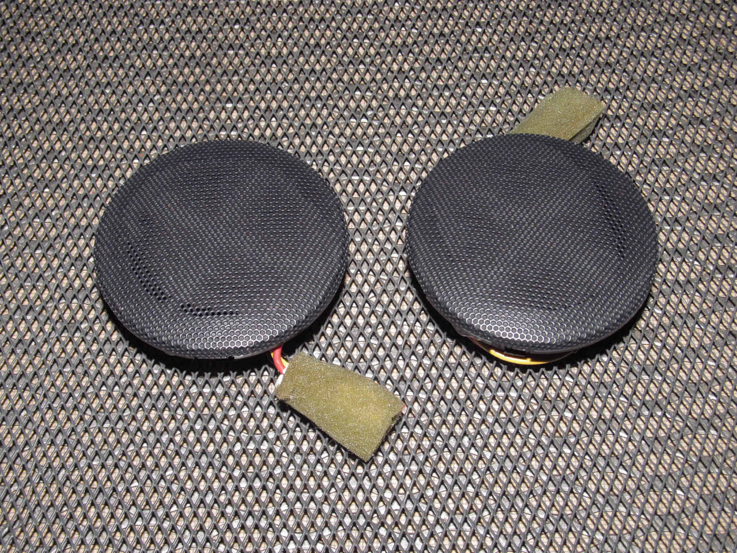 94 95 96 97 Mitsubishi 3000GT OEM Dash Speaker