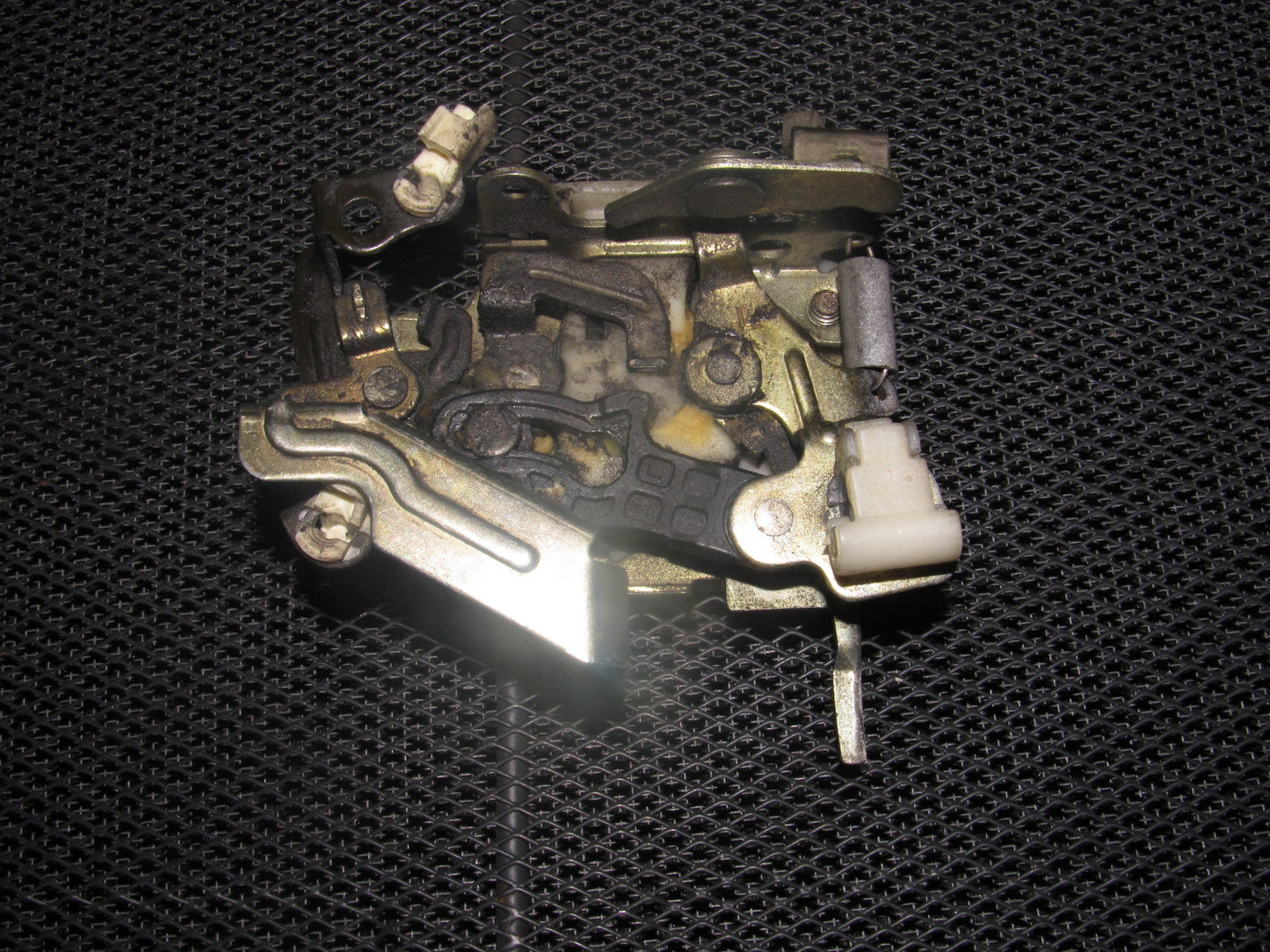 94 95 96 97 Mazda Miata OEM Door Latch - Left