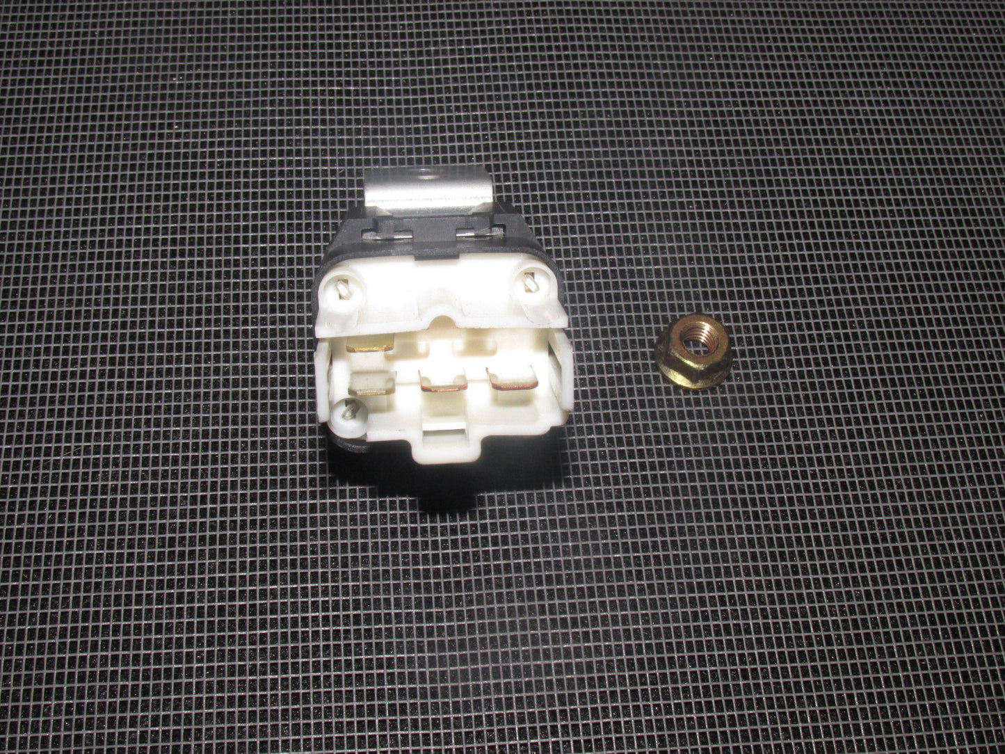 94 95 96 97 Mazda Miata OEM Relay B577 - 056700-9721