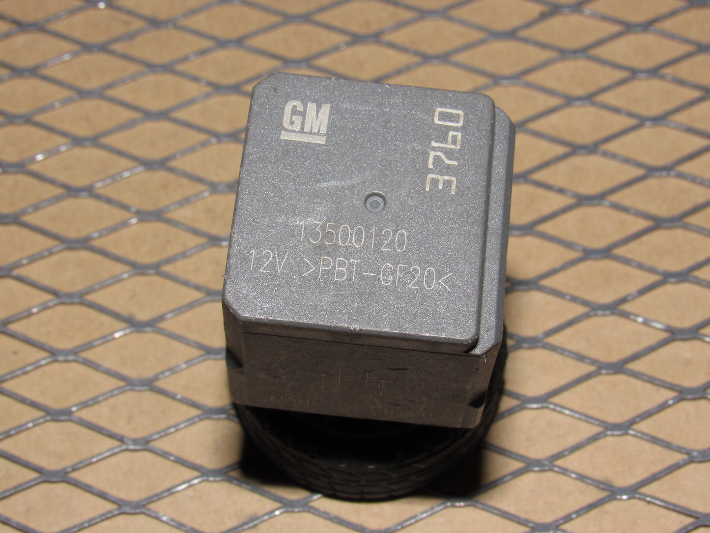 GM Relay 3760 / 13500120