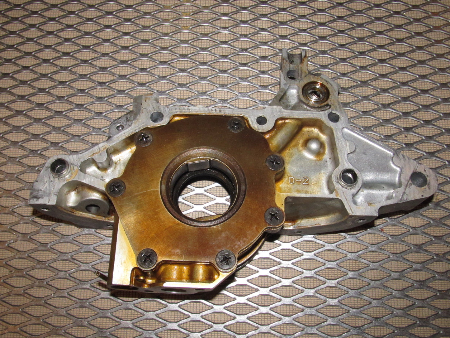 99 00 Mazda Miata OEM Engine Oil Pump