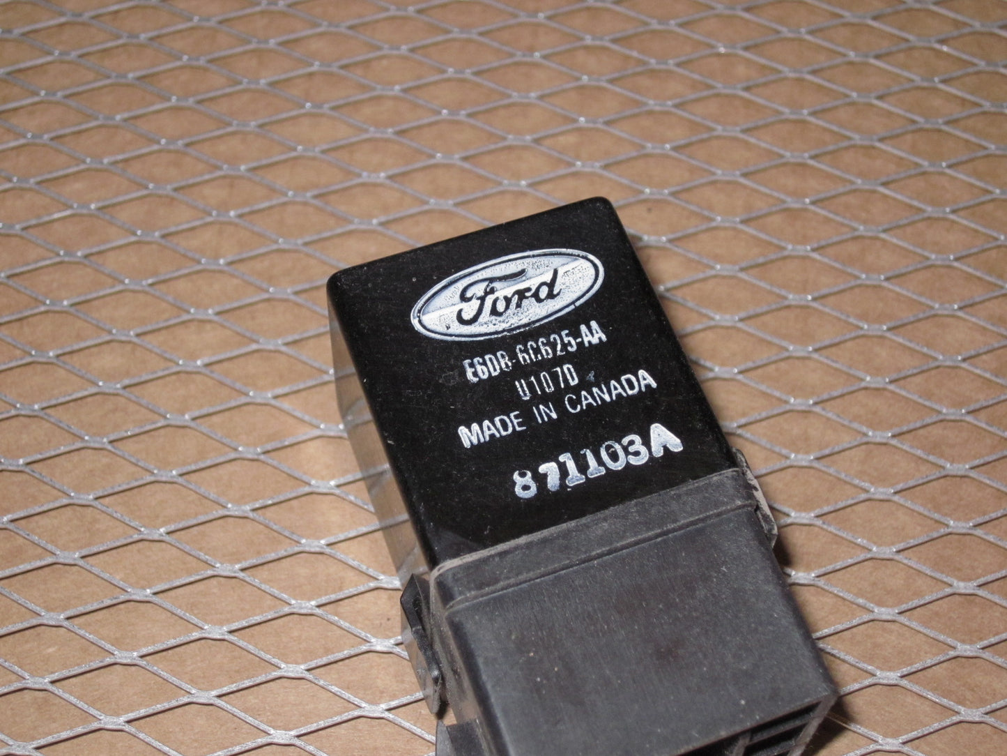 Ford Relay E6DB-6C625-AA