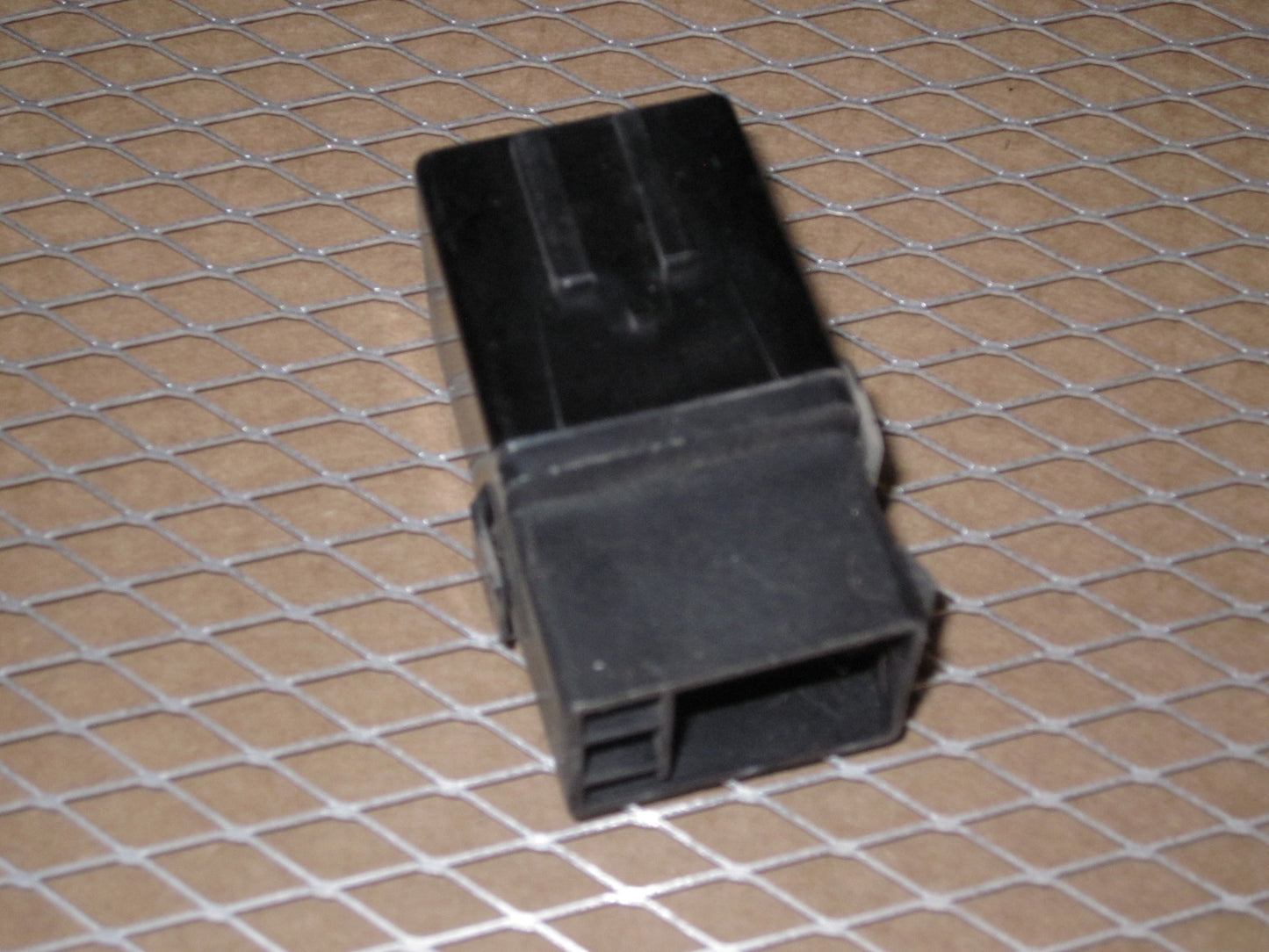 Ford Relay E6DB-6C625-AA