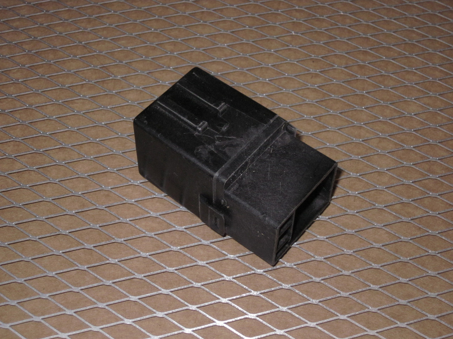 Ford Relay E45B-6C625-A2C