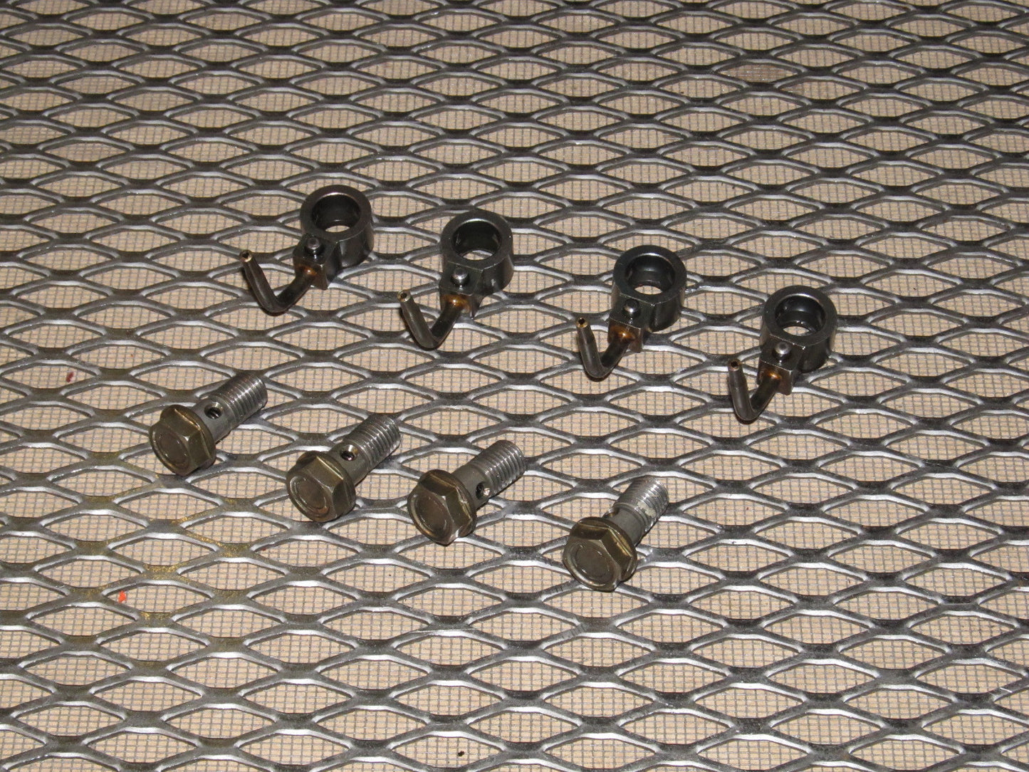 99 00 Mazda Miata OEM Engine Piston Oil Nozzle Set