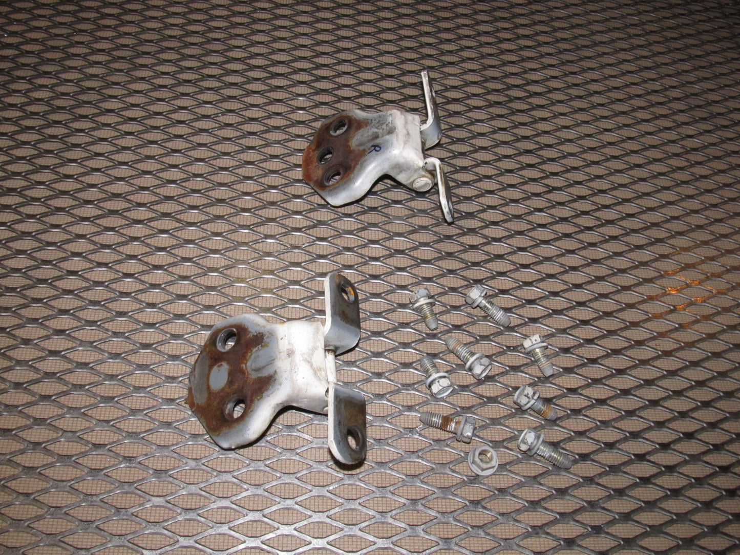 86 87 88 Mazda RX7 OEM Door Hinges - Right Set