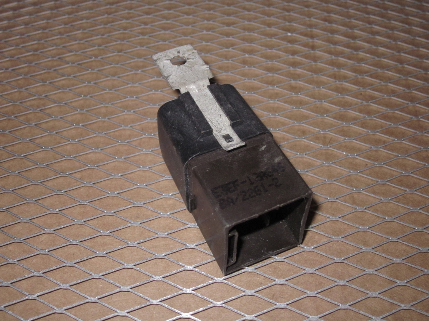 Ford Relay E3EF-12A646 BA/2261-2