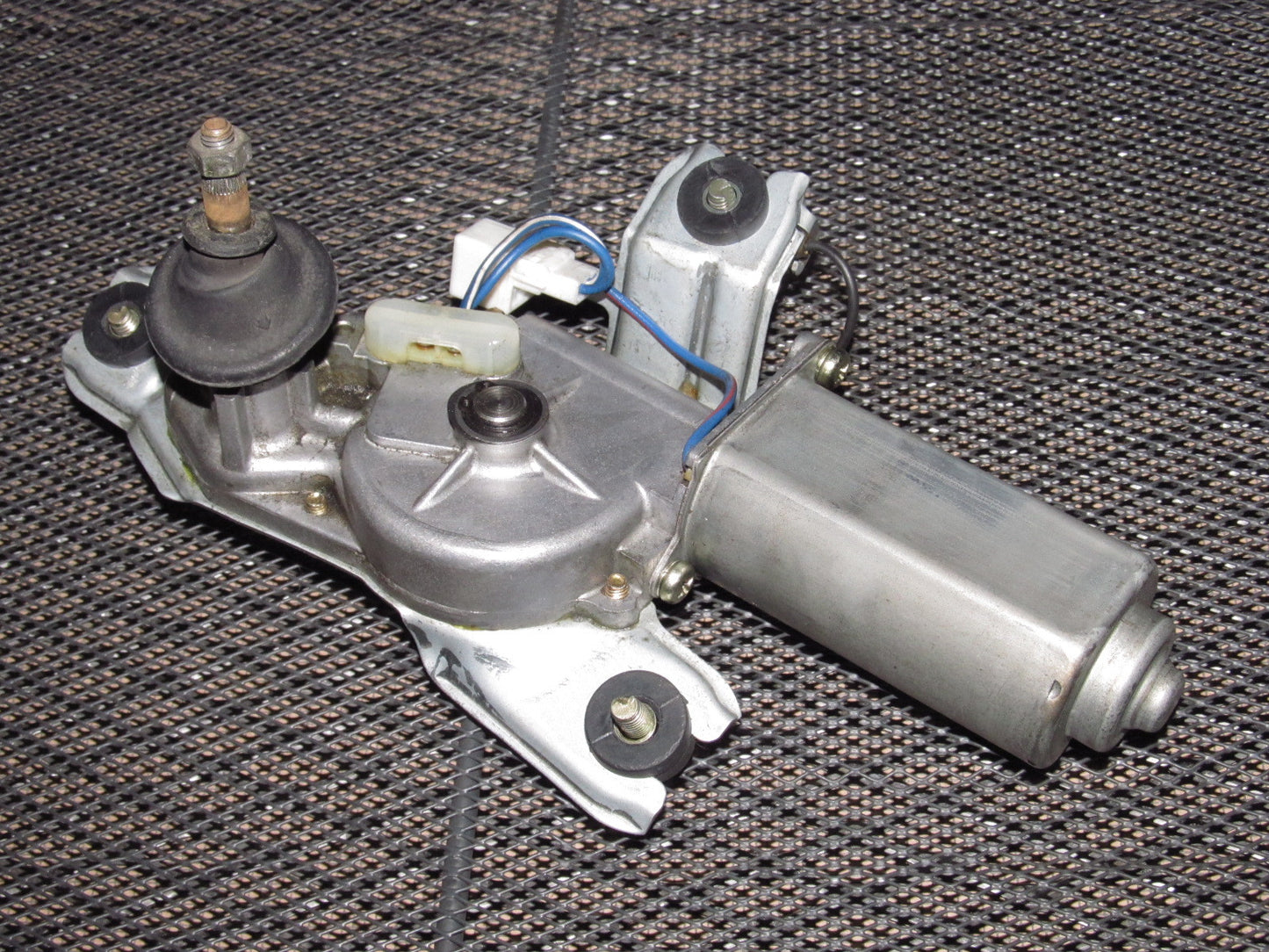 97 98 99 Mitsubishi Eclipse OEM Rear Wiper Motor