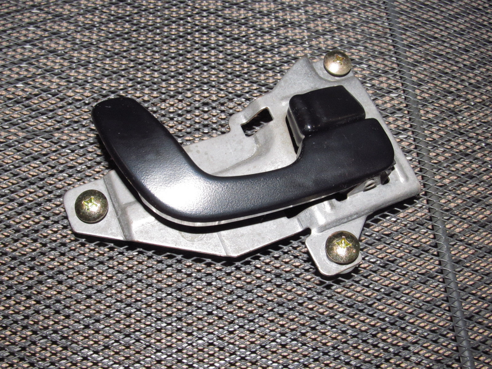 97 98 99 Mitsubishi Eclipse OEM Interior Door Handle - Right