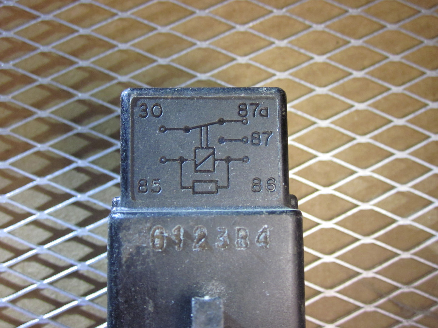 Ford Relay F0AB-14B193-AB