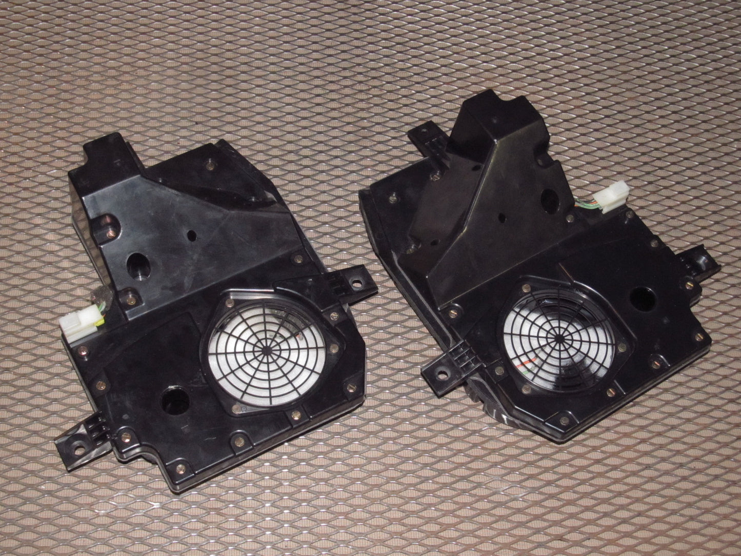 90 91 92 93 94 95 96 Nissan 300zx OEM Front Speaker & Housing