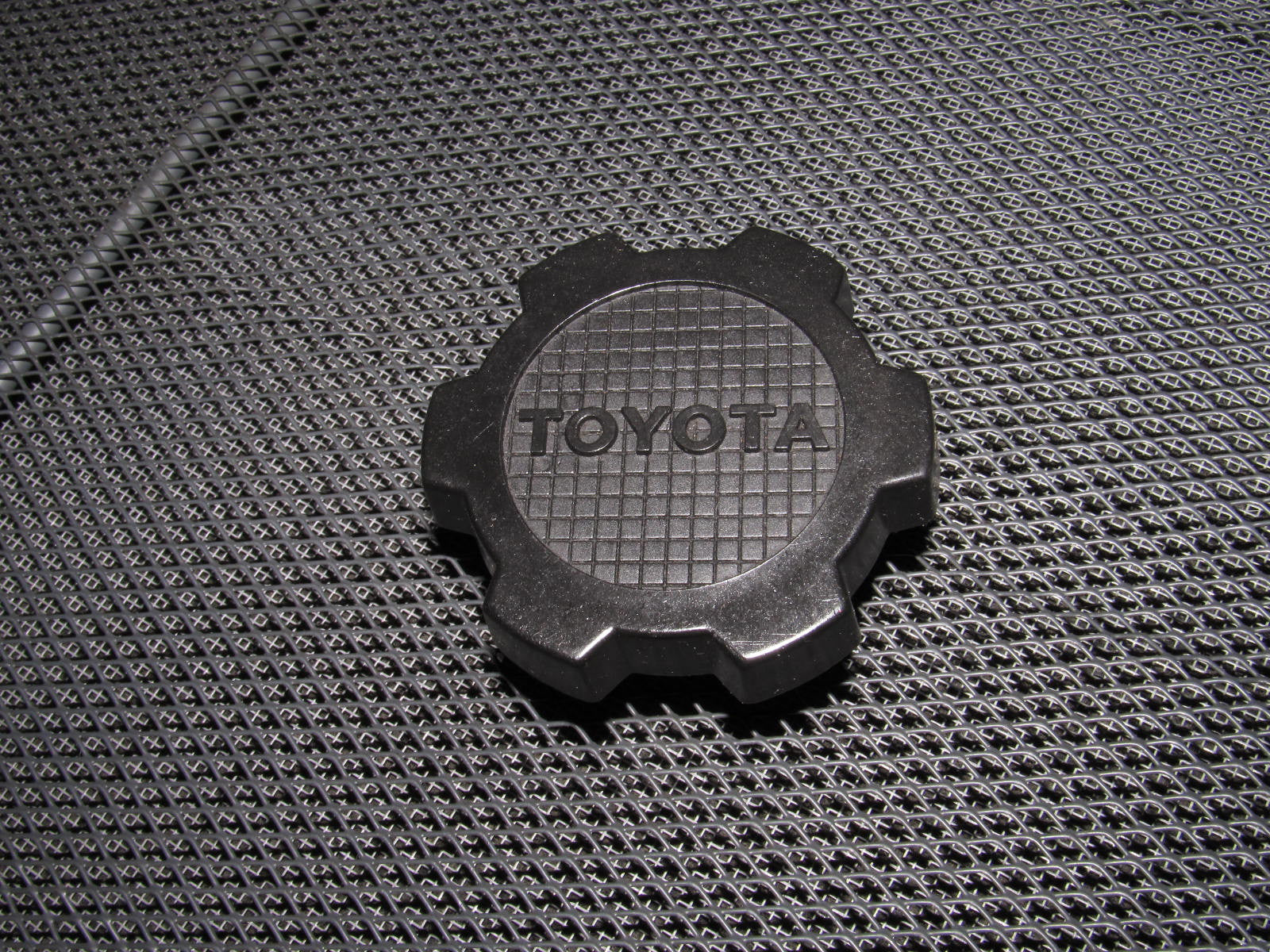 85 86 87 88 89 Toyota MR2 OEM Engine Oil Cap