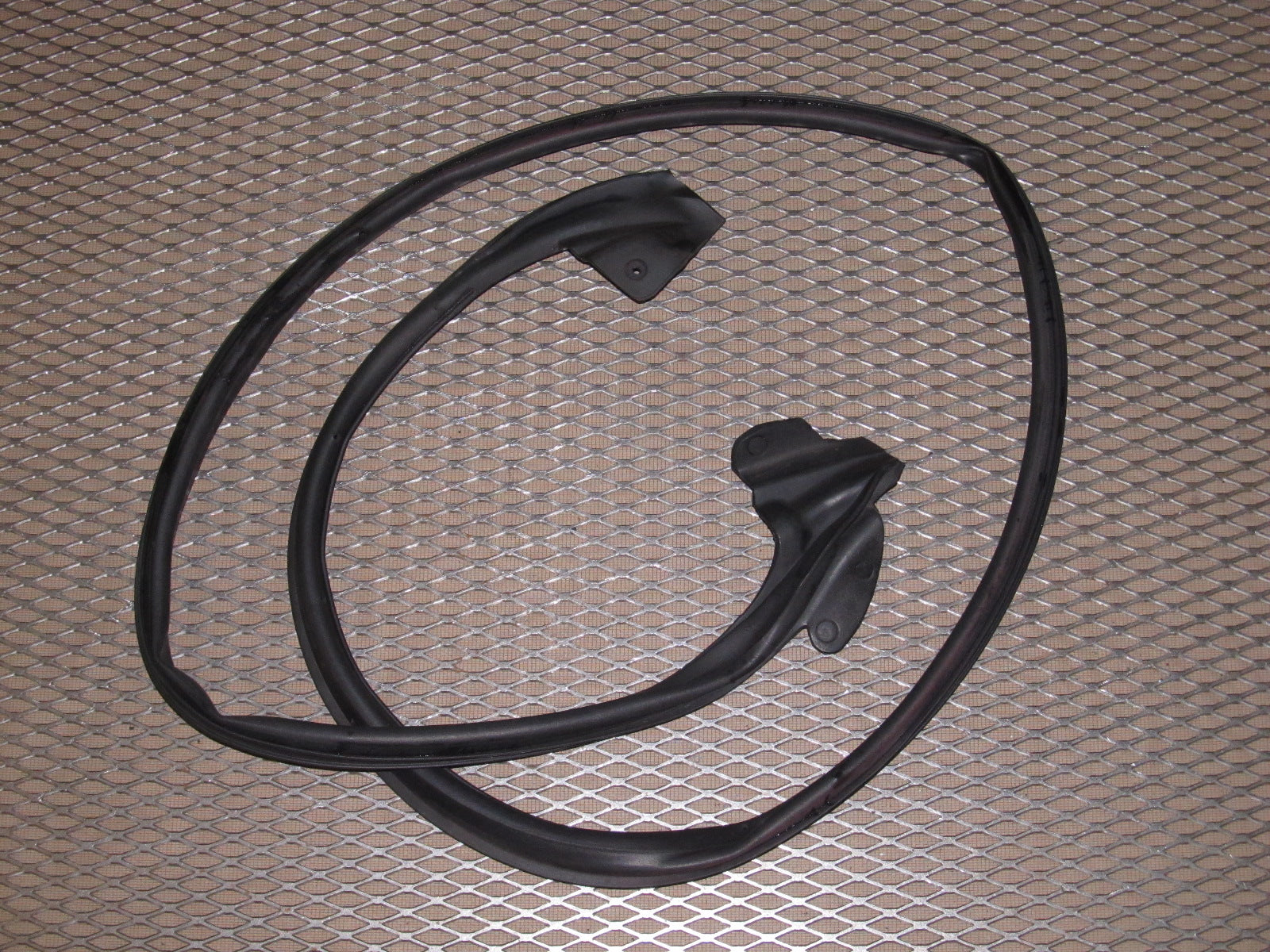 99-04 Ford Mustang OEM Door Weather Stripping Rubber Seal - Right