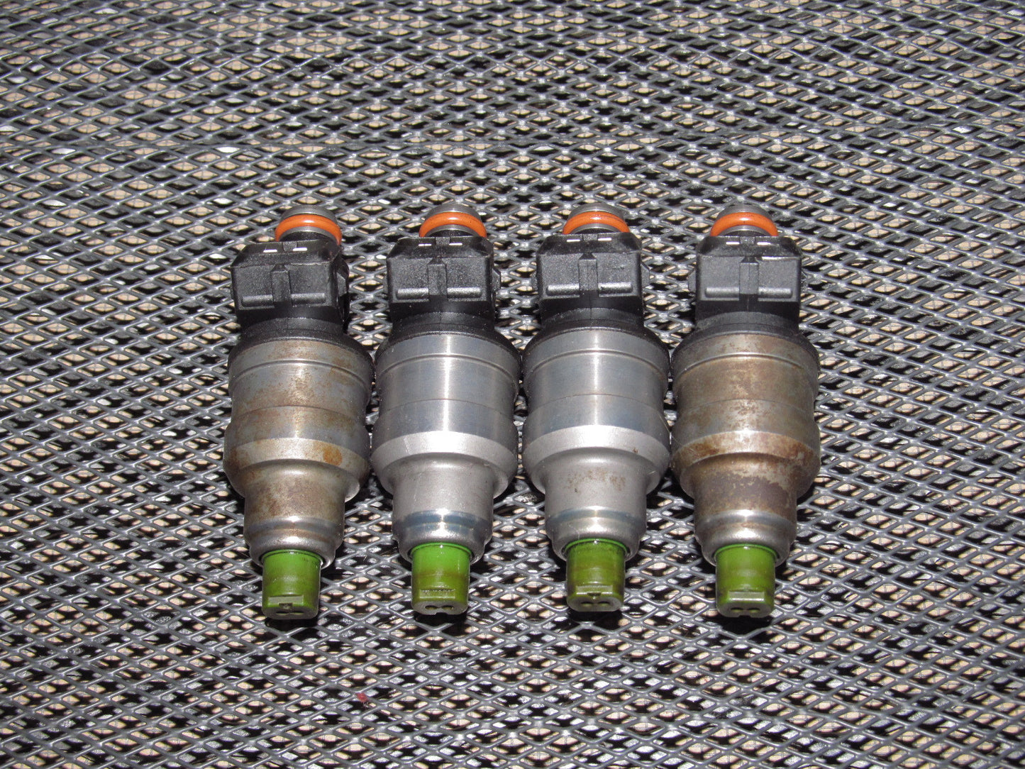 97 98 99 Mitsubishi Eclipse OEM Turbo Fuel Injector Set