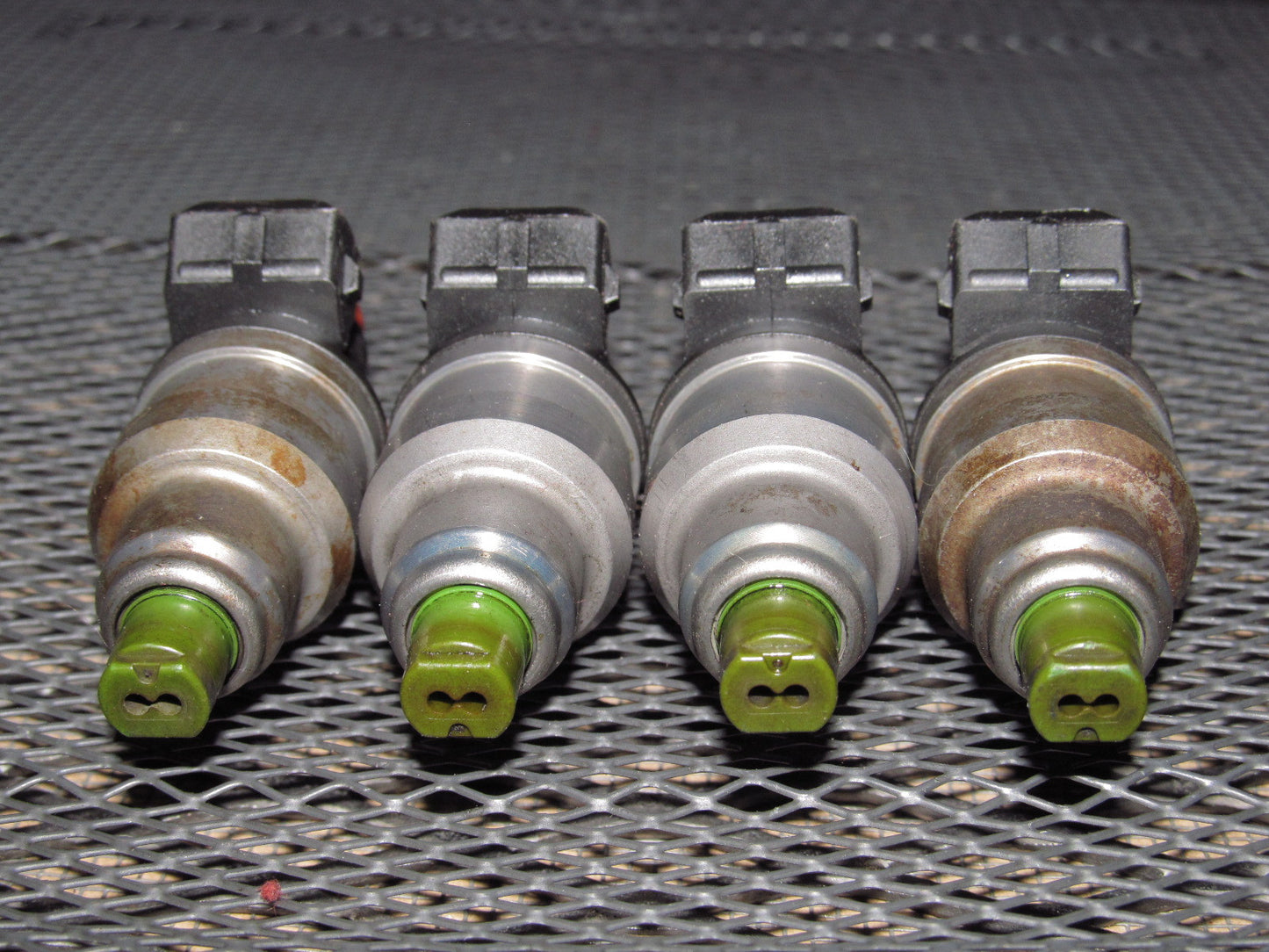 97 98 99 Mitsubishi Eclipse OEM Turbo Fuel Injector Set