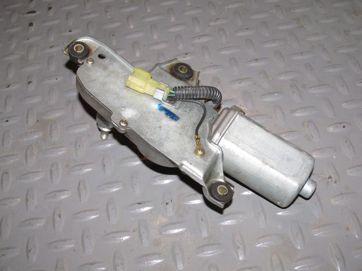 88 89 90 91 Honda CRX Rear Wiper Motor