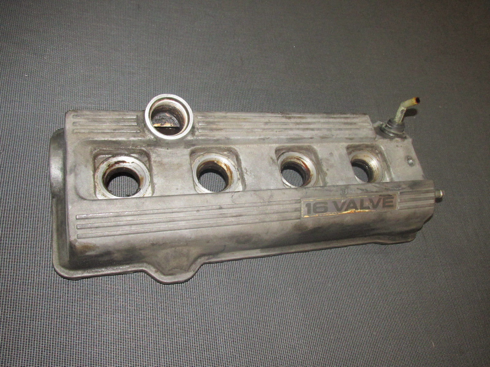 94 95 96 97 98 99 Toyota Celica OEM 5SFE 2.2L Engine Valve Cover