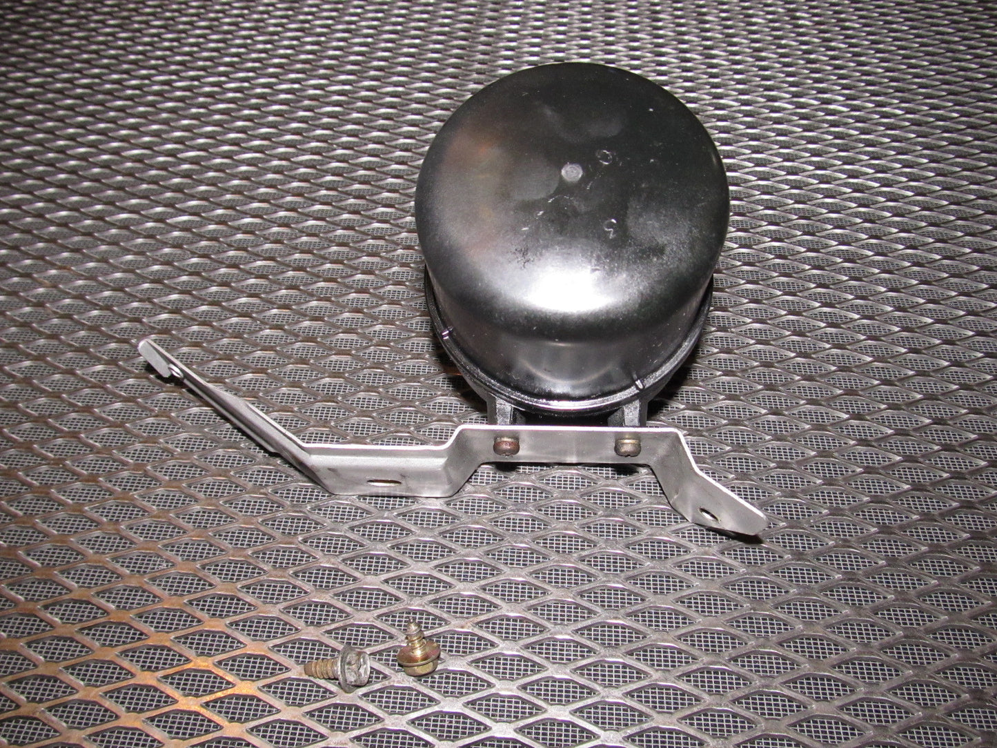 81 82 83 Datsun 280zx OEM L28E Vacuum Tank