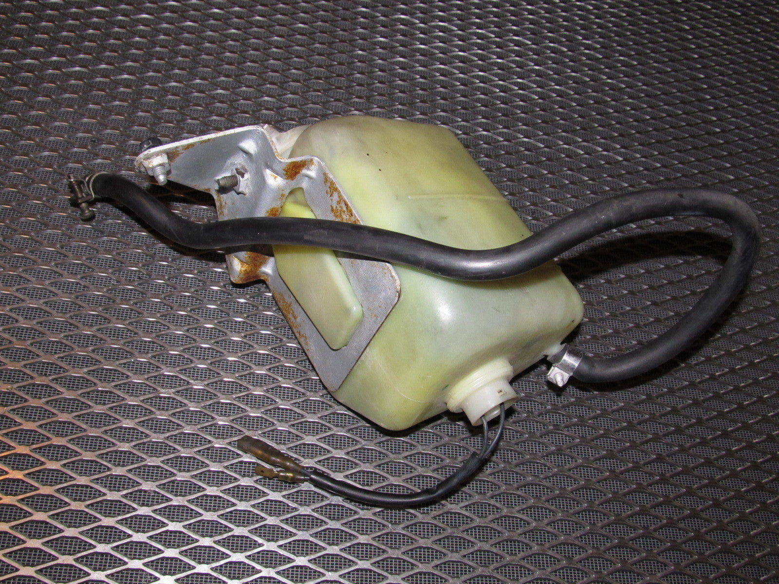 81 82 83 Datsun 280zx OEM Engine Coolant Over Flow Tank – Autopartone.com